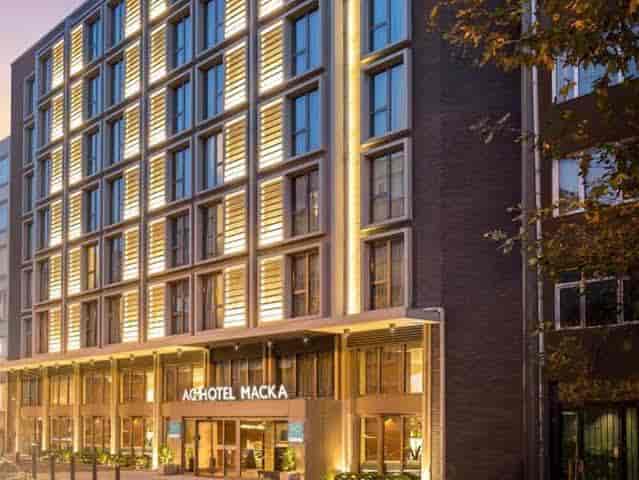 Modern AC Hotel Istanbul Macka exterior: ideal venue for corporate conferences and executive retreats.