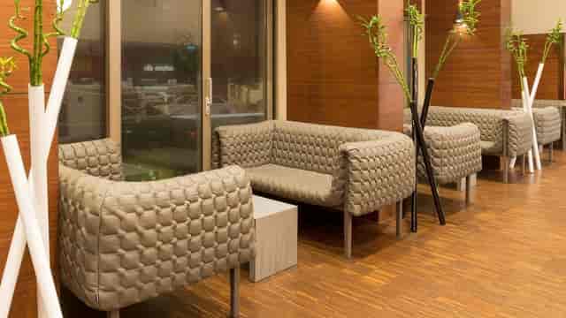 AC Hotel Istanbul Macka breakout room with lounge seating for networking and small business meetings.