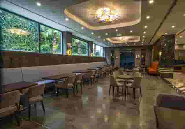 Mon Cher Restaurant