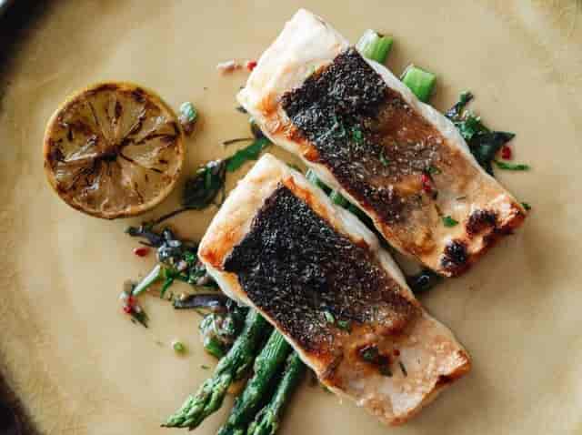 Crispy Mediterranean gala dinner entrée at Okra Istanbul, perfect for executive lunch.