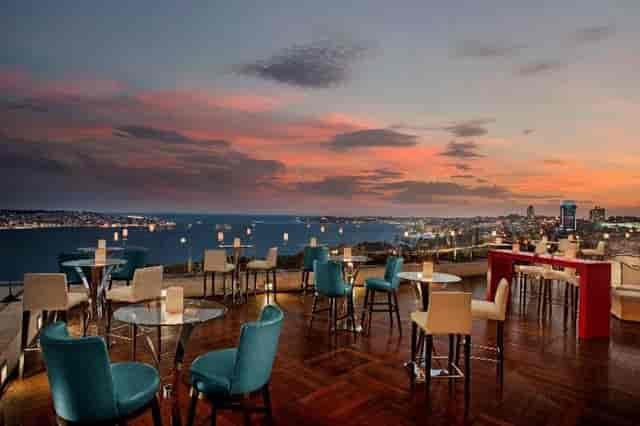 Luxury rooftop spa and bar for premium cocktail receptions and networking events.