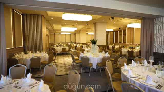 Tekfur Restaurant ballroom with elegant banquet settings for corporate events and weddings.