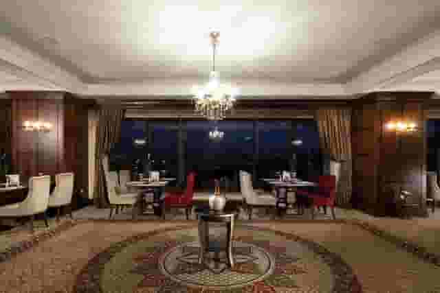 Club Lounge