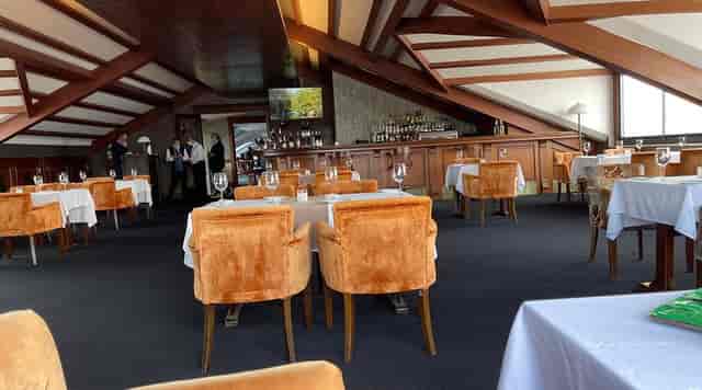 Lobby Bar at Legacy Ottoman Hotel: Vaulted venue for corporate dinners and VIP networking events.