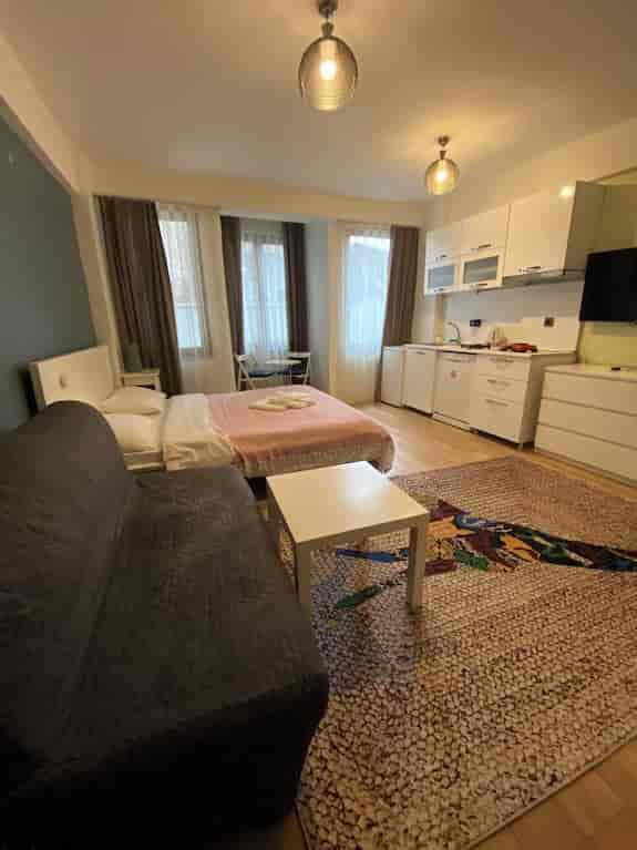 HUB Istanbul serviced studio apartment for corporate travel and extended stays.