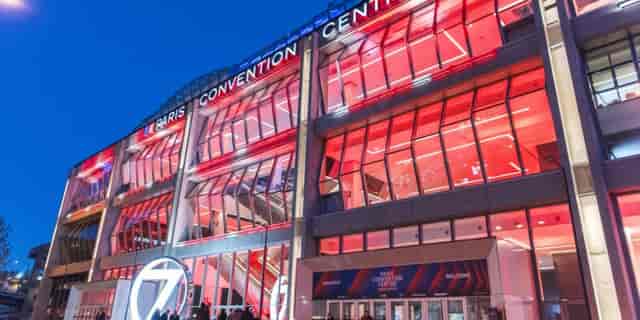 Paris Convention Centre exterior at twilight: perfect for large-scale international conferences.