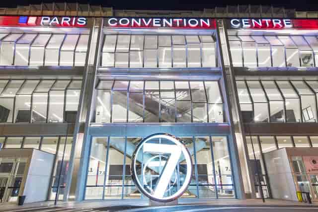 Modern exterior of Paris Convention Centre, ideal for international congresses and trade shows.