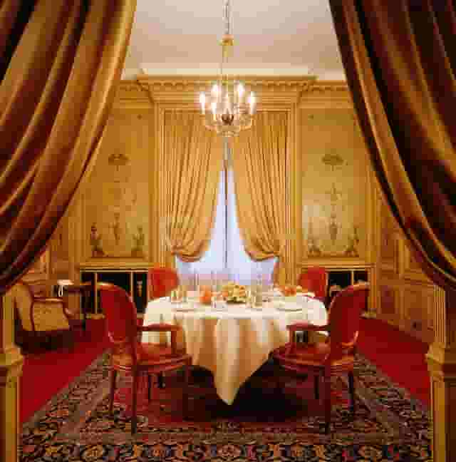 Salon Majestic