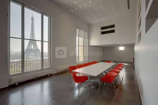 Salon Eiffel