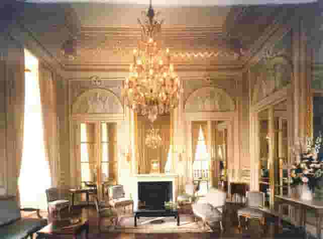 Salons Marie Antoinette + Aigles + Batailles + terrasse