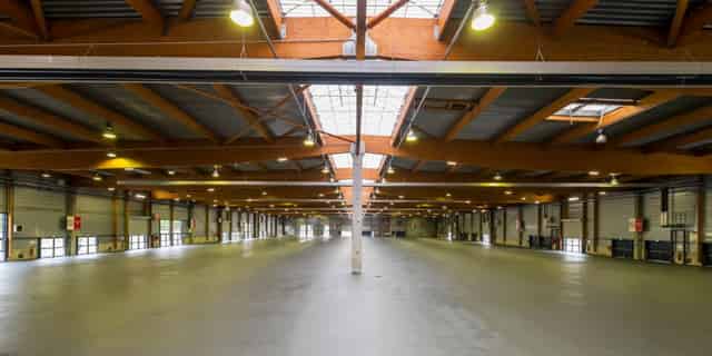LE Hall