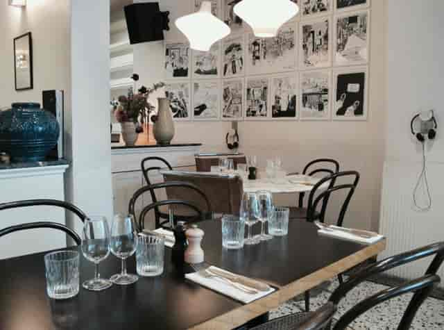 Chic Le Pigalle bistro, intimate setting for exclusive group dinners and corporate breakout events.