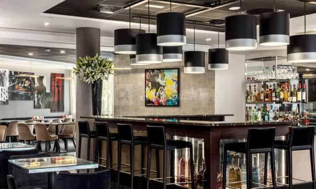 Lounge bar