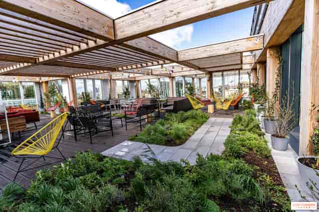 Living Kitchen rooftop with biophilic design for corporate networking and business events.