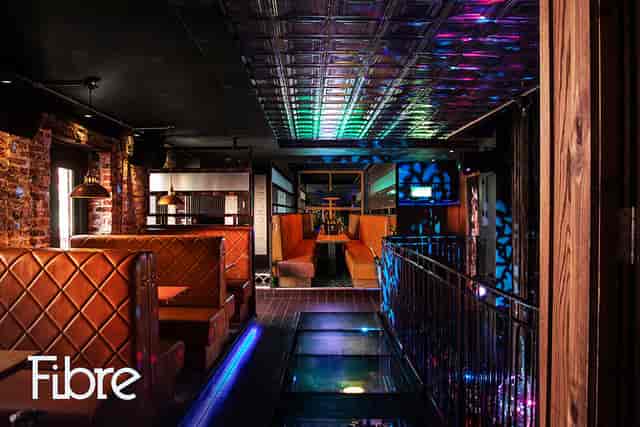 Modern Fibre Middle Floor booth seating for intimate networking events and social mixers.