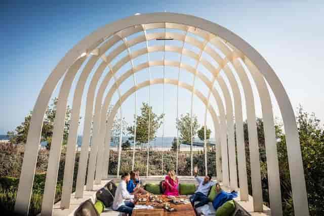 Ashurbayov Boardroom at Baku Marriott for outdoor incentive receptions and corporate networking.