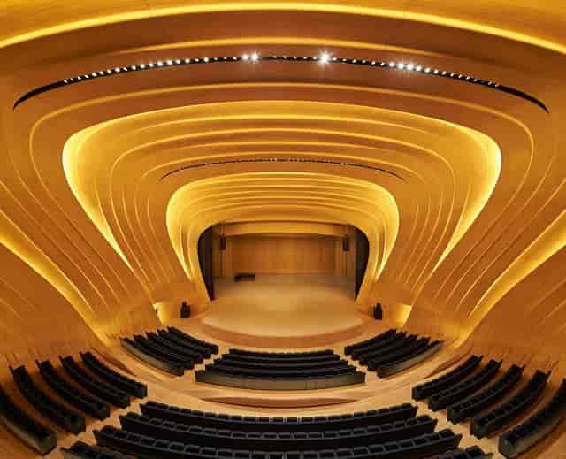 Heydar Aliyev Center auditorium with organic architecture for keynote presentations and gala events.