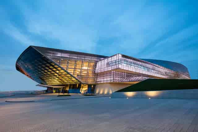 Modern Baku Convention Center exterior, ideal for sophisticated corporate events and conferences.