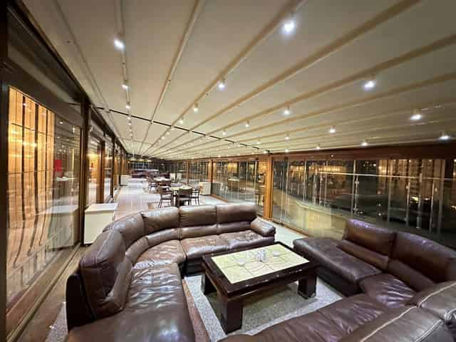 Modern Restaurant