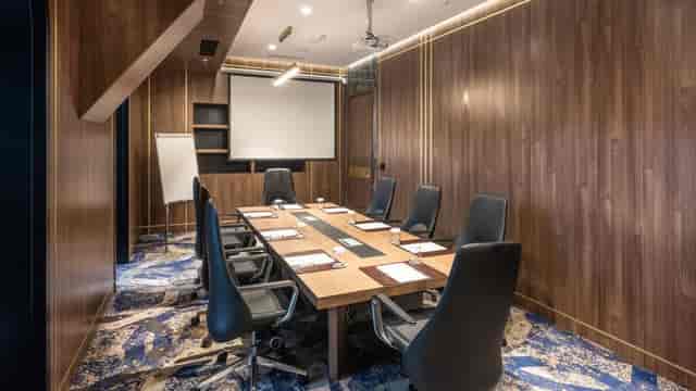 Leyli and Majnun boardroom at InterContinental Baku for executive meetings and corporate strategy.