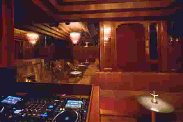Late Lounge