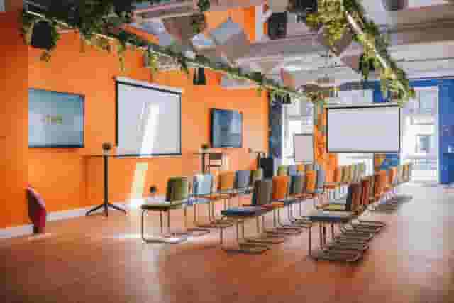 Meeting Rooms