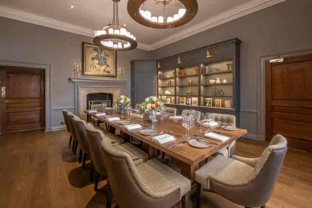 Sophisticated Manor Library meeting room at Horwood House for corporate dinners and events.