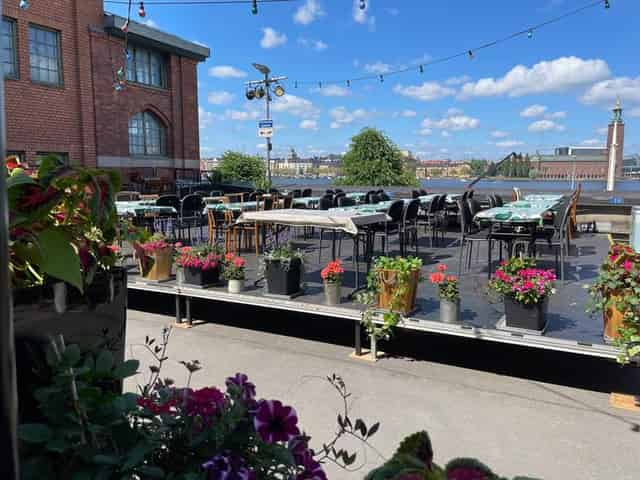 Beer garden