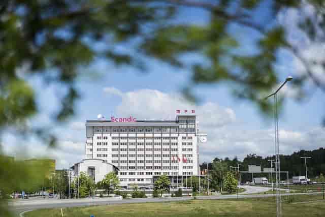Scandic Järva Krog hotel bar, accessible interior for corporate business conferences.