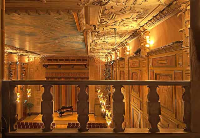 Grünewald Hall