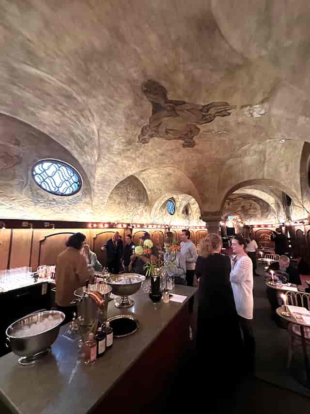 Vault-style Stadshuskällaren restaurant for intimate networking and boutique receptions.