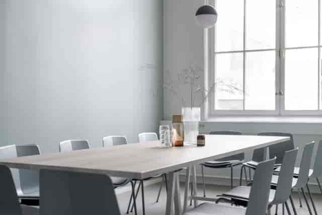 Modern executive boardroom in Fabriken Hammarby Sjöstad for productive meetings and workshops.