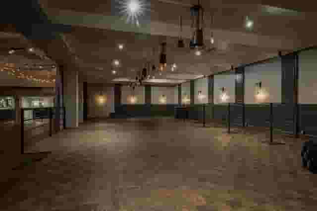 Entrance Bar
