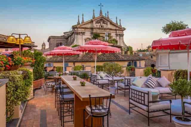 La Terrazza Del Cesàri: a Rooftop ...