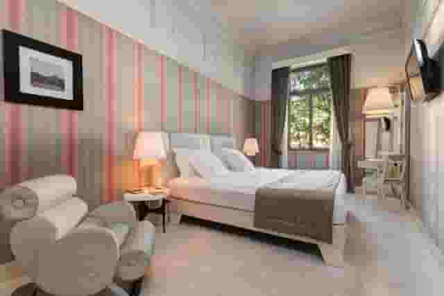 Tritone Room