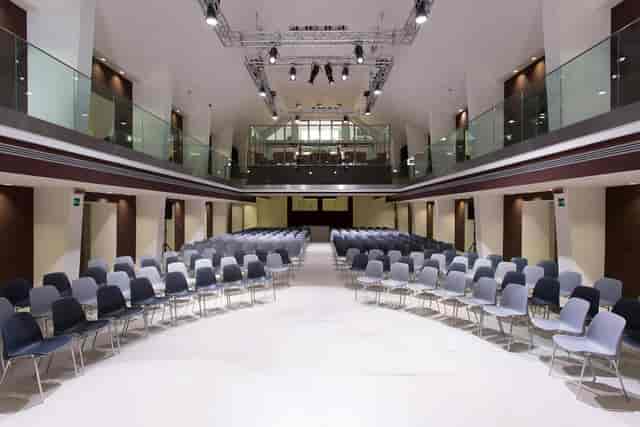 Elle Terrace Rome Life Hotel: theater-style plenary space for corporate events and keynote meetings.