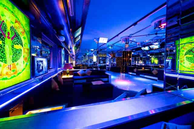 Piano bar lounge at William's Club for VIP activations and networking events.