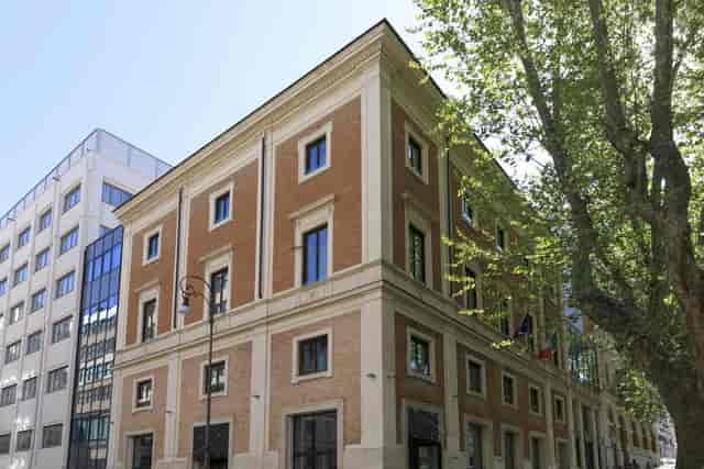 DoubleTree Rome Monti: Historic architecture venue for corporate offsites and events.