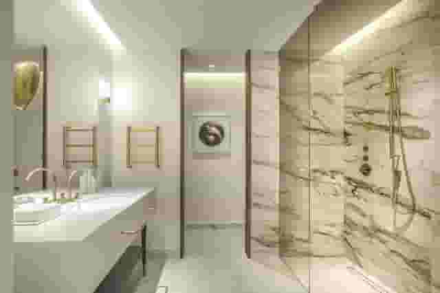 Scarpetta BAR