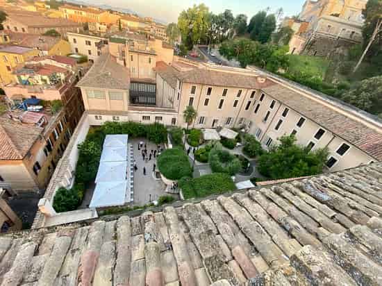 Chiostro Giardino