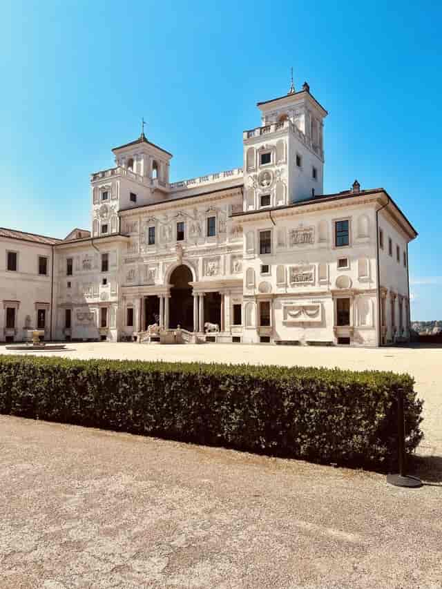 Villa Medici Viale degli Aranci historic walkway for luxury gala and corporate events.