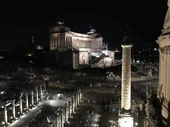 Secret View rooftop bar in Rome: luxury gala dinner and C-suite reception venue.