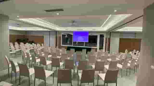 The AETERNA room (REPUBLIC + CINQUECENTO + INDEPEN