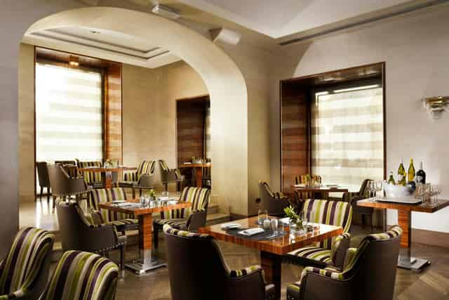 UNA RESTAURANT