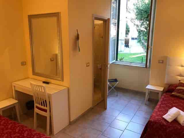 Standard budget hotel room at Hotel Major Aventinus, ideal for event lodging and travel stays.