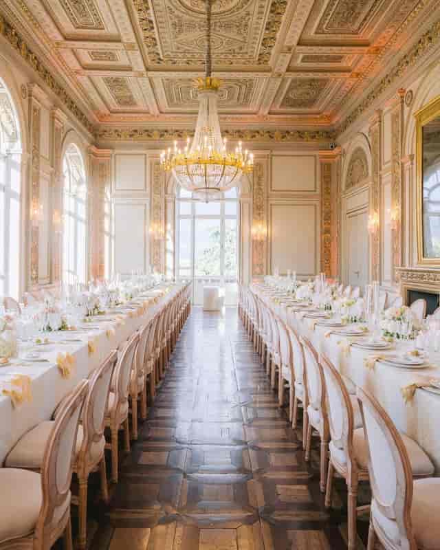 Luxury banquet setup in Villa Aurelia for elegant gala dinners and corporate incentive events.