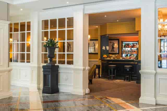 The Dome Restaurant lounge with built-in bar, ideal for networking receptions and corporate events.