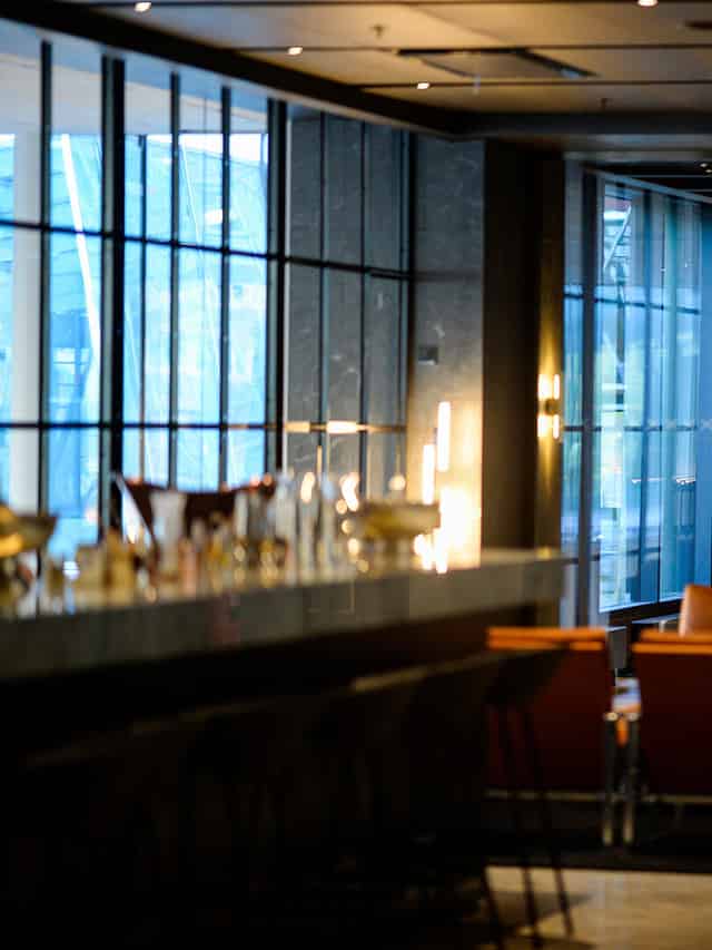 Cocktail bar