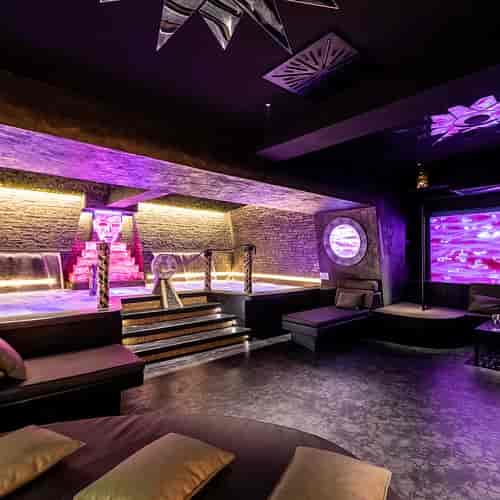 Private luxury spa suite at Golden Gallery for executive retreats and VIP wellness events.