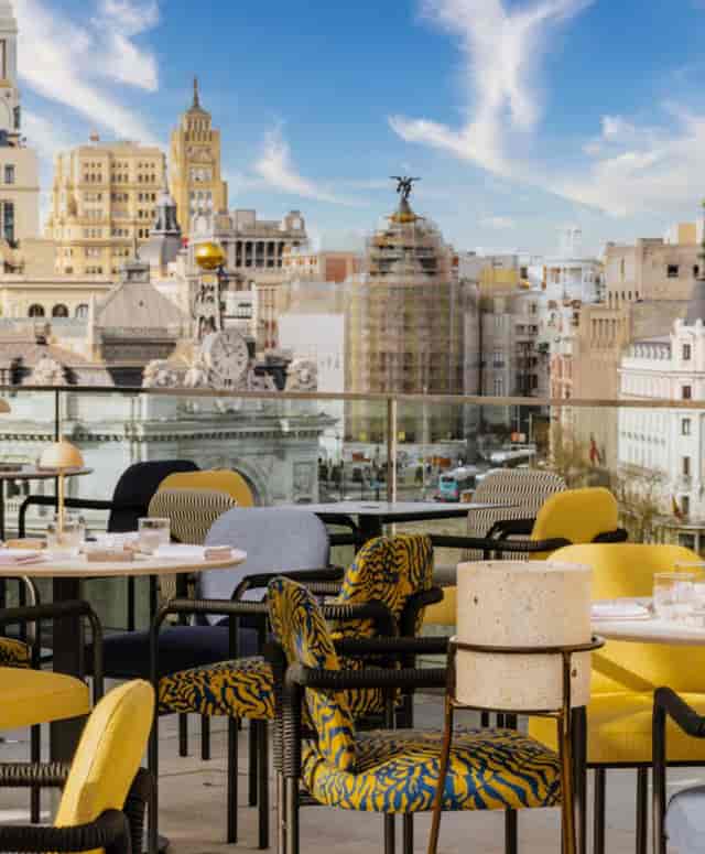 Cornamusa rooftop venue for upscale cocktail receptions and networking events with city views.